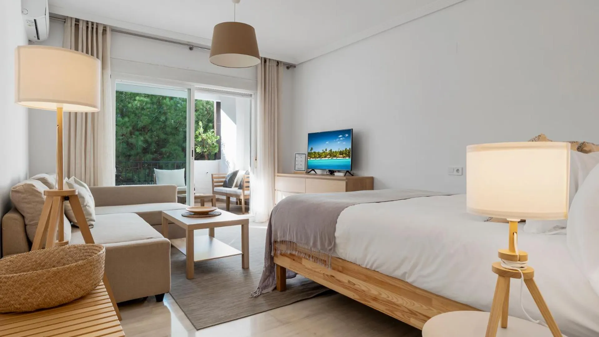 Apartment Confortable Estudio En Medina Garden Ref 332 Marbella