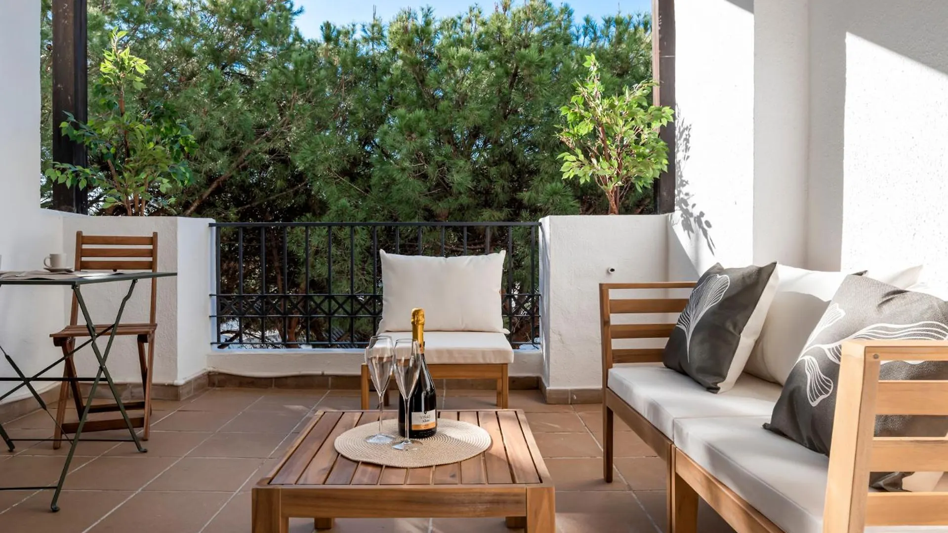 Confortable Estudio En Medina Garden Ref 332 Marbella 0*,  Spain